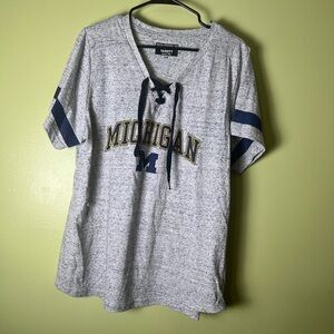 Profile Varsity Women's Plus Heathered T-Shirt